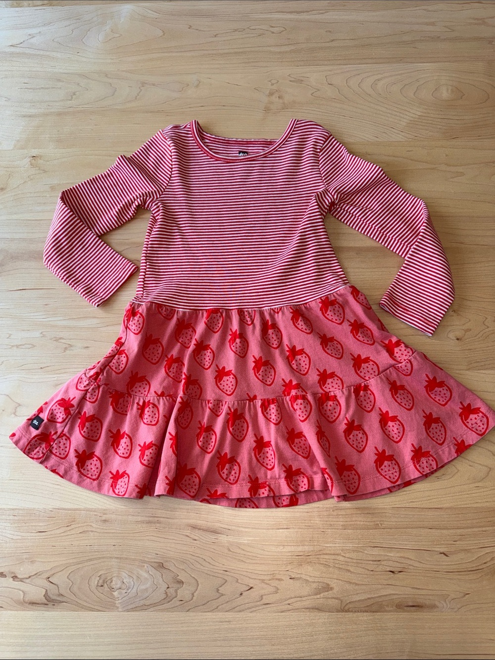 Tea Collection Pink and Red Strawberry Tiered Dress size 4 🍓